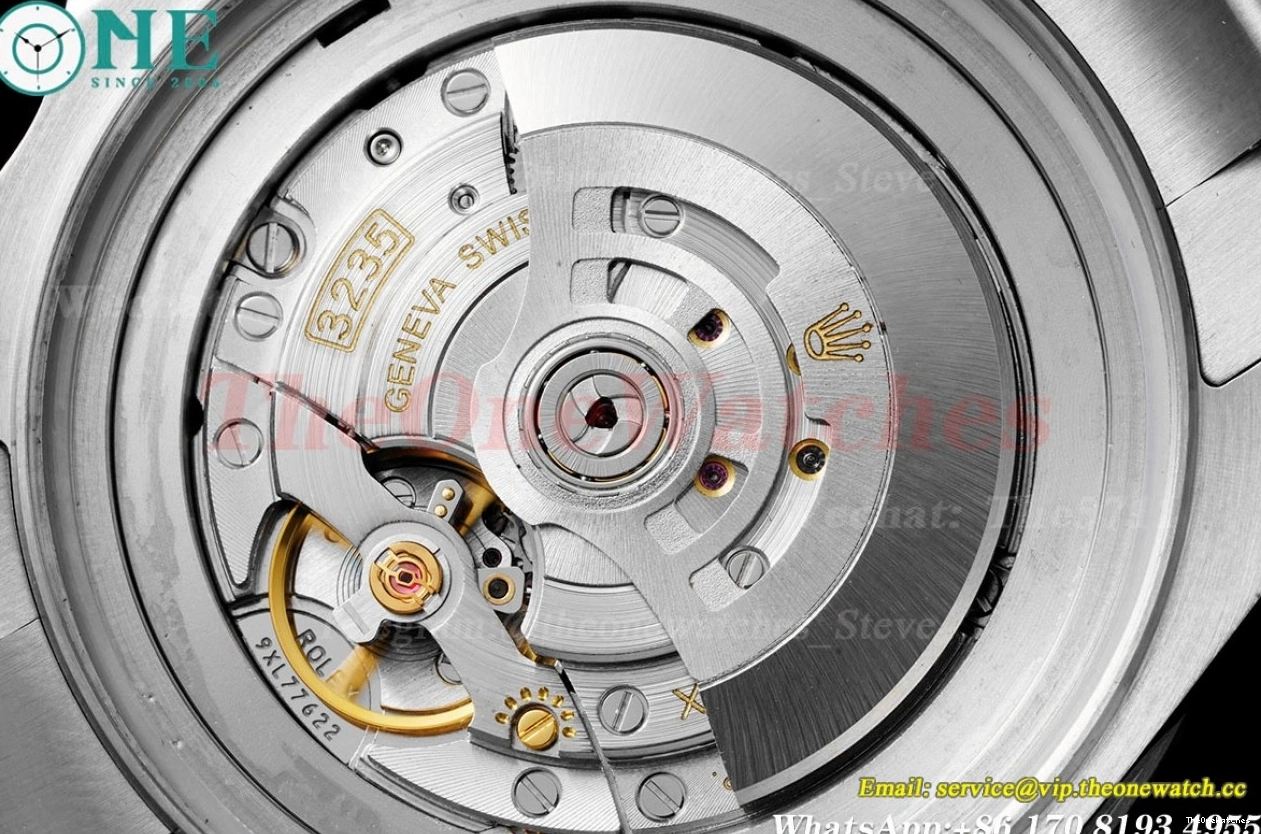 dweller APF SS 126660 VR3235 Black DeepSea 44mm Dot SS 0407